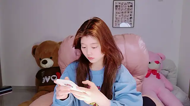 yangyang-1115 online show from 04-14-26, 04:06