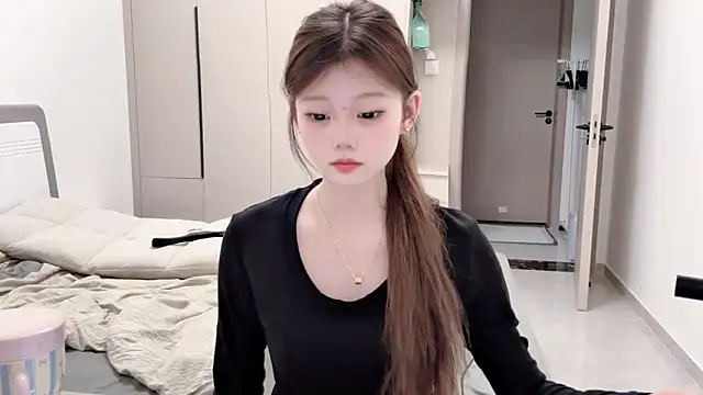 yangyang-1115 online show from 09-17-25, 04:03