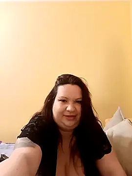 Szilvi93 online show from 04-23-26, 05:03