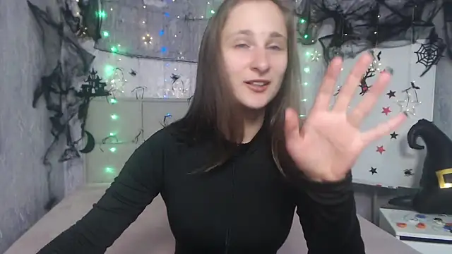 MichelLeee online show from 10-17-25, 11:12