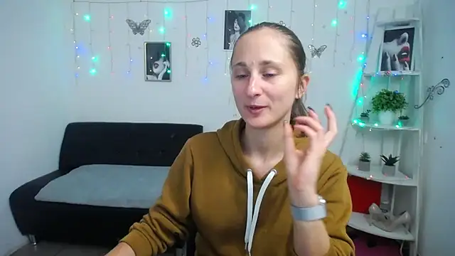 MichelLeee online show from 09-26-25, 11:17