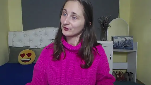 MichelLeee online show from 11-10-25, 12:21