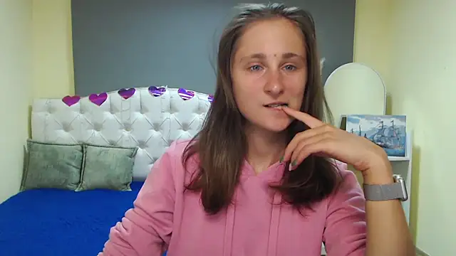 MichelLeee online show from 09-12-25, 11:21