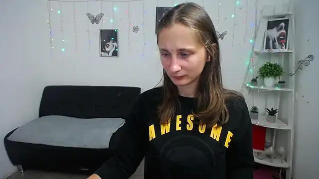 MichelLeee online show from 10-03-25, 11:23