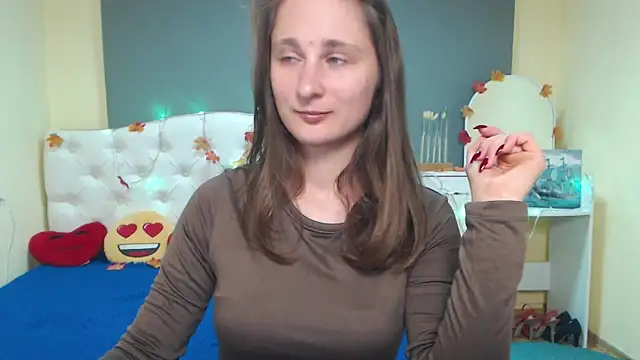 MichelLeee online show from 11-18-25, 12:30