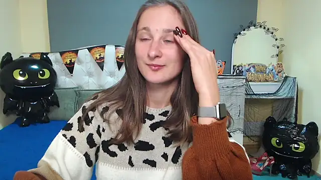 MichelLeee online show from 10-29-25, 12:15