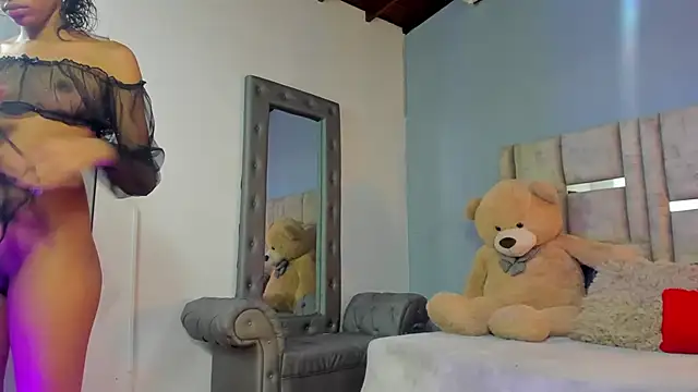 Snapshot of AshleyHill2 chatting on 09-13-25, 03:17 AshleyHill2 online show from 09-13-25, 03:17