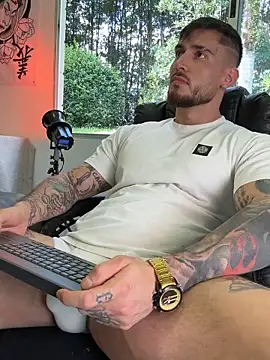 DimitriSullivan  online show from 11-11-25, 06:14