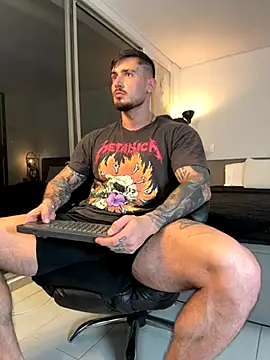 DimitriSullivan  online show from 09-11-25, 11:38