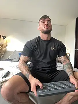 DimitriSullivan  online show from 02-11-26, 01:11