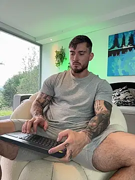 DimitriSullivan  online show from 11-19-25, 05:46