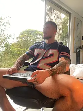 DimitriSullivan  online show from 12-18-25, 02:43