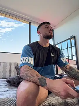 DimitriSullivan  online show from 11-26-25, 06:30