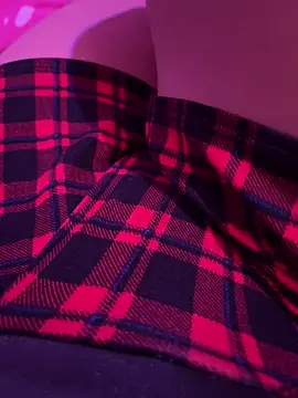 Velyn 18 online show from 11-15-25, 12:09