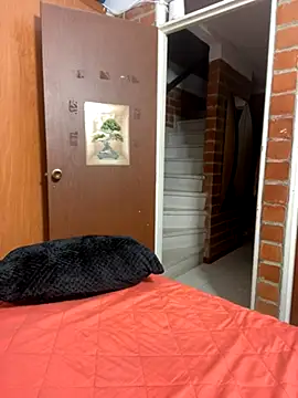 danielax50 online show from 10-01-25, 08:57