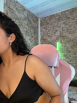 Lady Rey online show from 03-27-26, 04:10