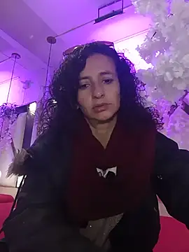 Snapshot of AriannaRussell_ chatting on 06-07-26, 12:21 AriannaRussell online show from 06-07-26, 12:21