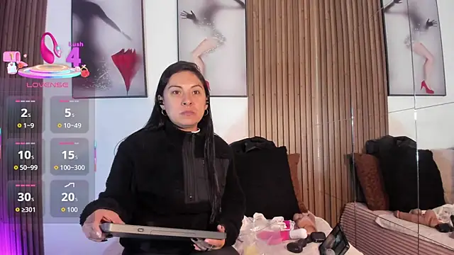 Ella Rousse online show from 12-03-25, 11:53