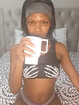 RayaBae online show from 01-05-26, 10:57