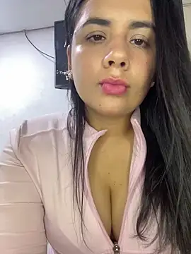 Leyna Kenet online show from 02-15-26, 11:36