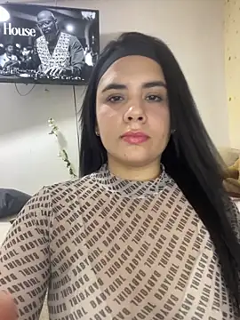 Snapshot of Leyna_Kenet chatting on 10-24-25, 02:49 Leyna Kenet online show from 10-24-25, 02:49