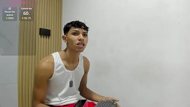 Snapshot of im_sebaslopez chatting on 03-05-25, 03:51 im sebaslopez online show from 03-05-25, 03:51