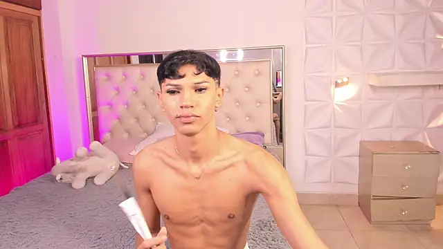 Snapshot of im_sebaslopez chatting on 06-03-26, 11:33 im sebaslopez online show from 06-03-26, 11:33