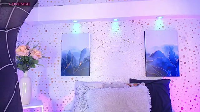 Snapshot of Aniie_Doll chatting on 02-06-26, 08:27 Aniie Doll online show from 02-06-26, 08:27