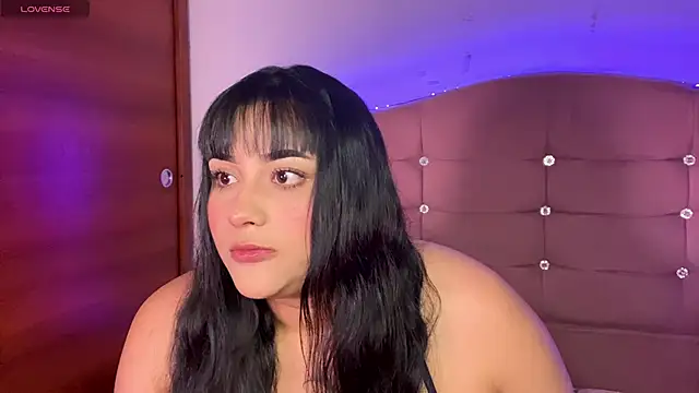 male couper online show from 10-18-25, 02:02