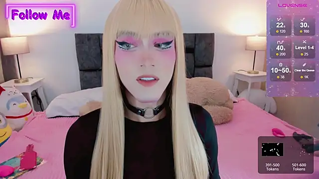 Snapshot of Kirmyy_ chatting on 02-27-25, 10:09 Kirmyy  online show from 02-27-25, 10:09