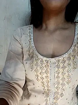 xpihu online show from 03-06-26, 05:41