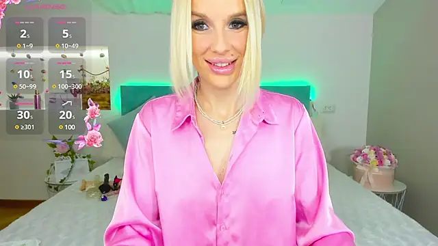 Snapshot of Lana_kitty__ chatting on 03-07-25, 09:38 Lana kitty online show from 03-07-25, 09:38