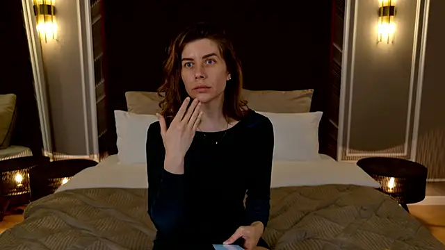 Snapshot of VikkiStorm chatting on 03-21-25, 06:16 VikkiStorm online show from 03-21-25, 06:16