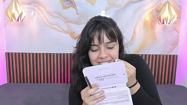 MelissaGilll online show from 10-16-25, 07:33