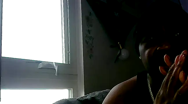 Snapshot of GOODCHOCOLATEDICK chatting on 12-14-24, 11:56 GOODCHOCOLATEDICK online show from 12-14-24, 11:56