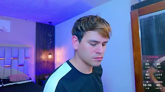 Snapshot of joe_jhon chatting on 04-10-26, 01:18 joe jhon online show from 04-10-26, 01:18