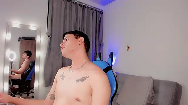 Snapshot of joe_jhon chatting on 03-06-25, 04:07 joe jhon online show from 03-06-25, 04:07