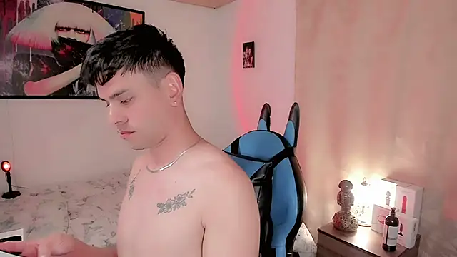 Snapshot of joe_jhon chatting on 02-06-25, 04:14 joe jhon online show from 02-06-25, 04:14