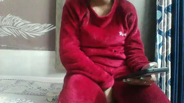 Snapshot of shalini_fire chatting on 02-11-26, 08:36 shalini fire online show from 02-11-26, 08:36