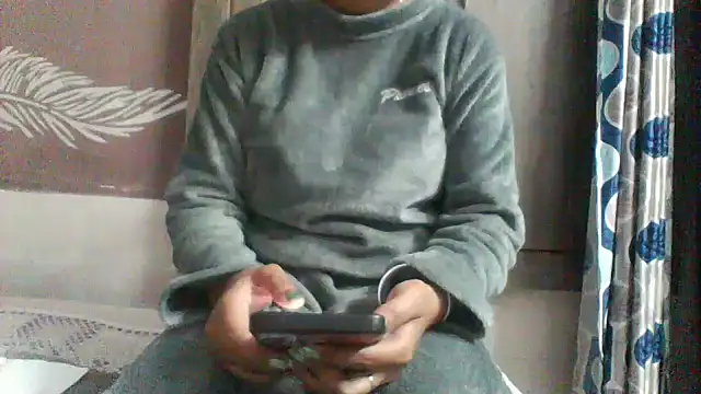 Snapshot of shalini_fire chatting on 02-12-26, 11:32 shalini fire online show from 02-12-26, 11:32