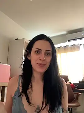 Morguisssz online show from 02-12-26, 10:37