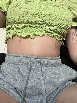 Morguisssz online show from 11-18-25, 09:40