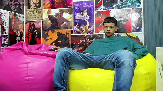 Snapshot of Jeffry_wolvess chatting on 02-10-25, 12:39 Jeffry wolvess online show from 02-10-25, 12:39