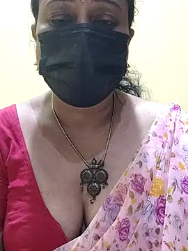 Snapshot of rekha_naier chatting on 03-19-25, 02:59 rekha naier online show from 03-19-25, 02:59