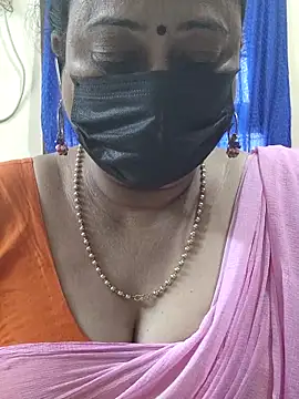 Snapshot of rekha_naier chatting on 10-16-25, 06:54 rekha naier online show from 10-16-25, 06:54