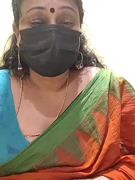 Snapshot of rekha_naier chatting on 03-07-25, 02:34 rekha naier online show from 03-07-25, 02:34