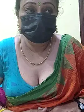 Snapshot of rekha_naier chatting on 03-11-25, 03:56 rekha naier online show from 03-11-25, 03:56