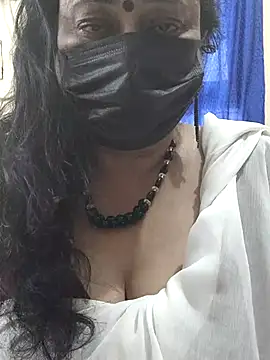 Snapshot of rekha_naier chatting on 10-24-25, 09:30 rekha naier online show from 10-24-25, 09:30