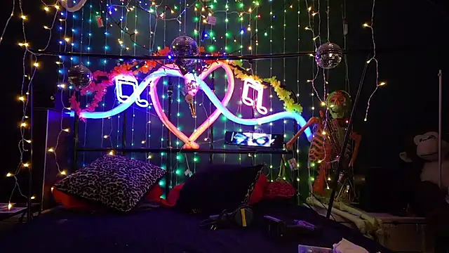 anonymouszN online show from 02-26-26, 09:37