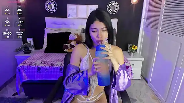 Snapshot of athenasexxxy chatting on 02-18-25, 04:58 athenasexxxy online show from 02-18-25, 04:58